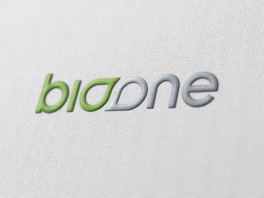 亚麻布ps样机场景，字体像是线纹出来的，这款logo样机适合用于服装产品体现