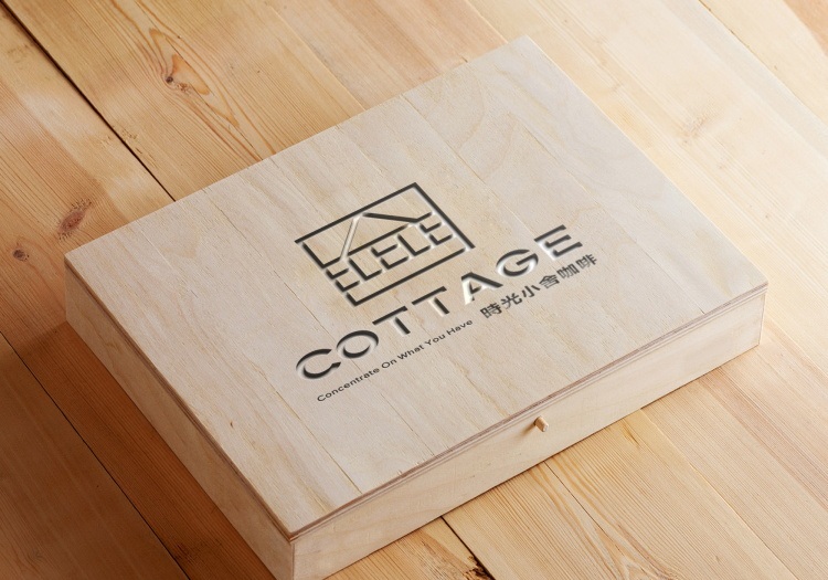 木盒或抽屉柜上的logo雕刻效果ps样机