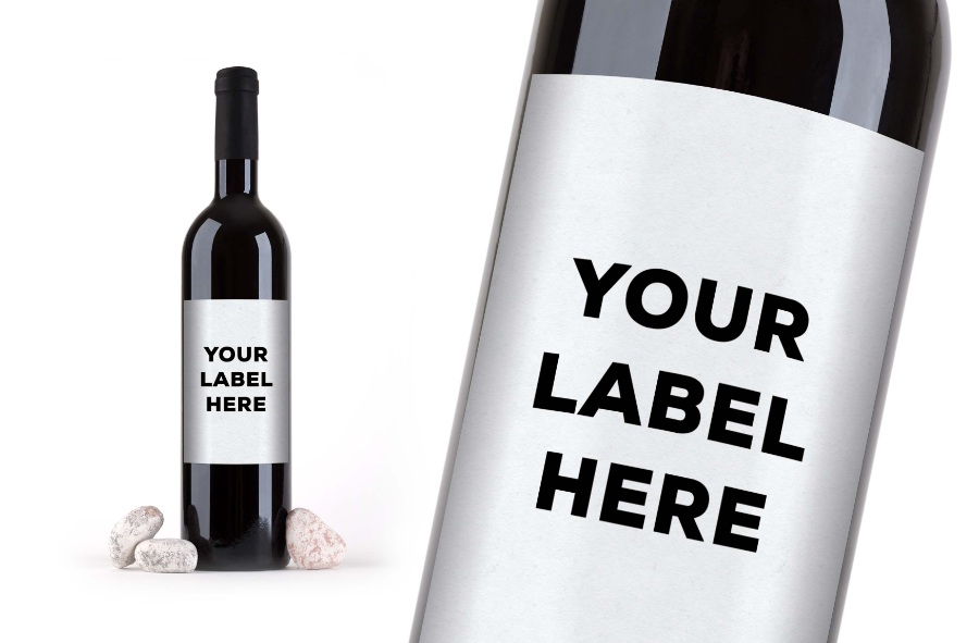 远近效果的红酒瓶身样机素材