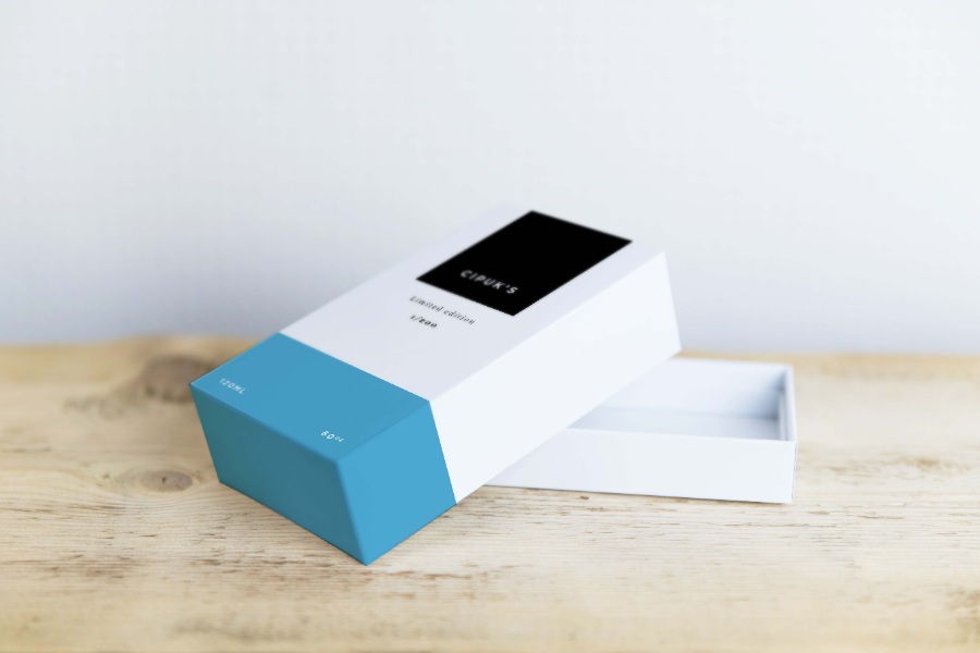 翻蓋產(chǎn)品盒包裝設(shè)計(jì)