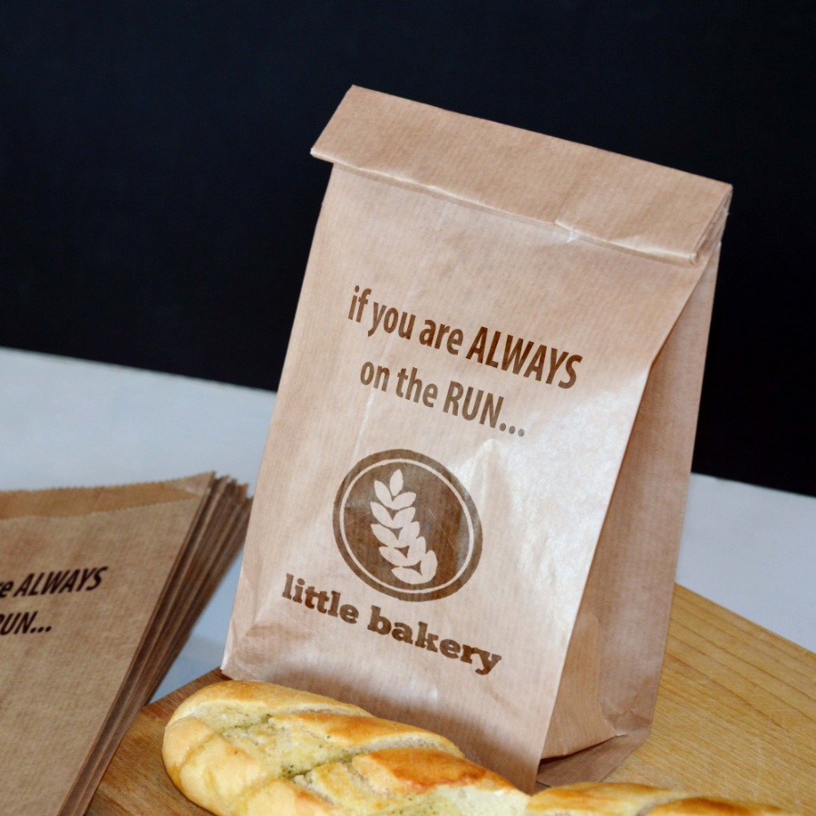 牛皮纸袋样机logo效果