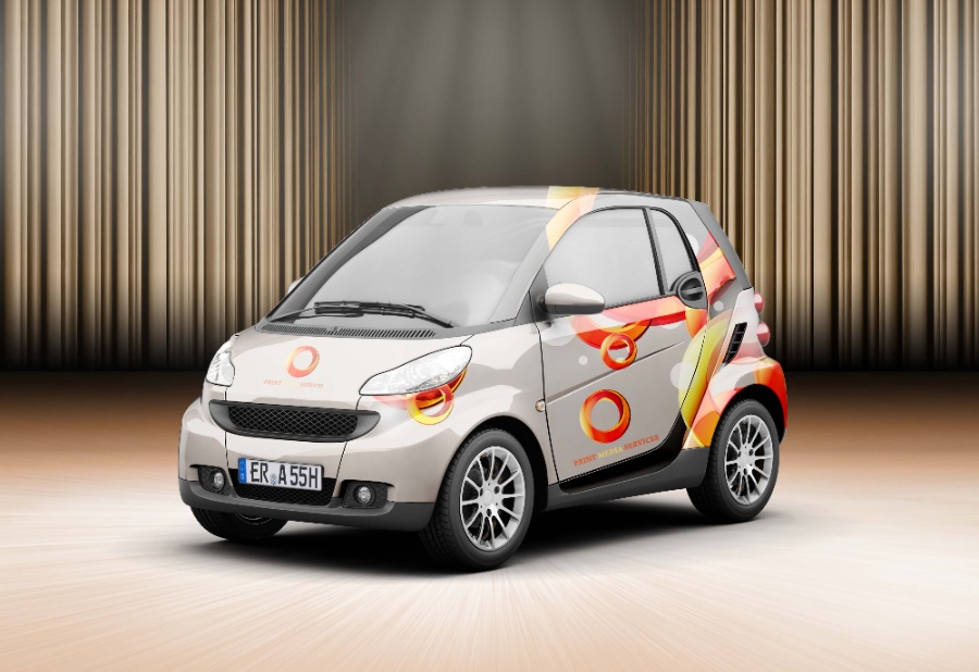 电动轿车车身广告