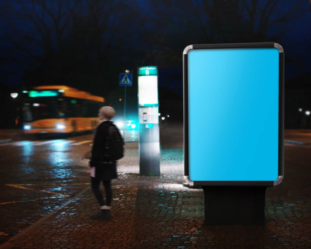 夜景广告位ps样机