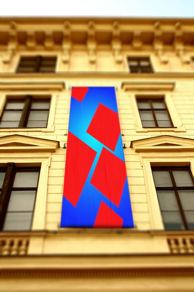 大厦墙面广告位ps样机