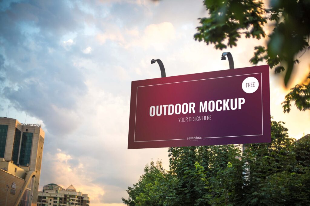 户外广告位展示psd样机模型