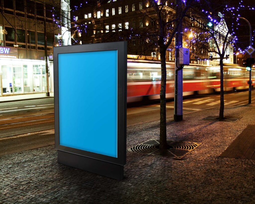 街道广告牌展示效果图