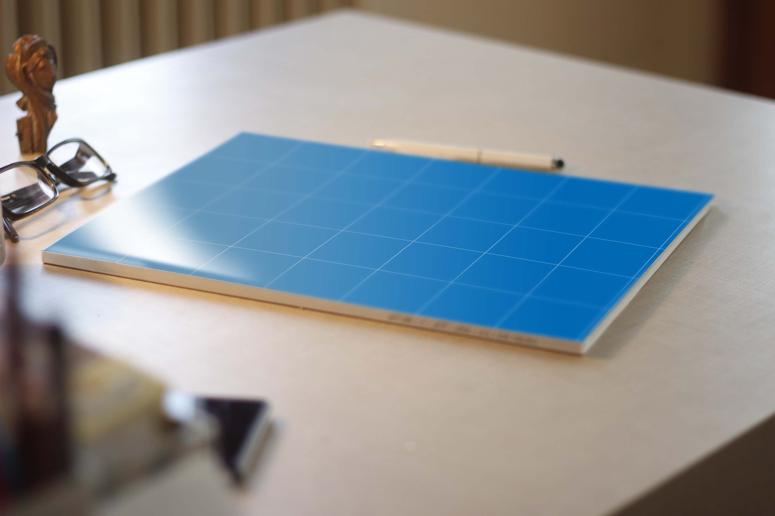 桌面画册ps样机