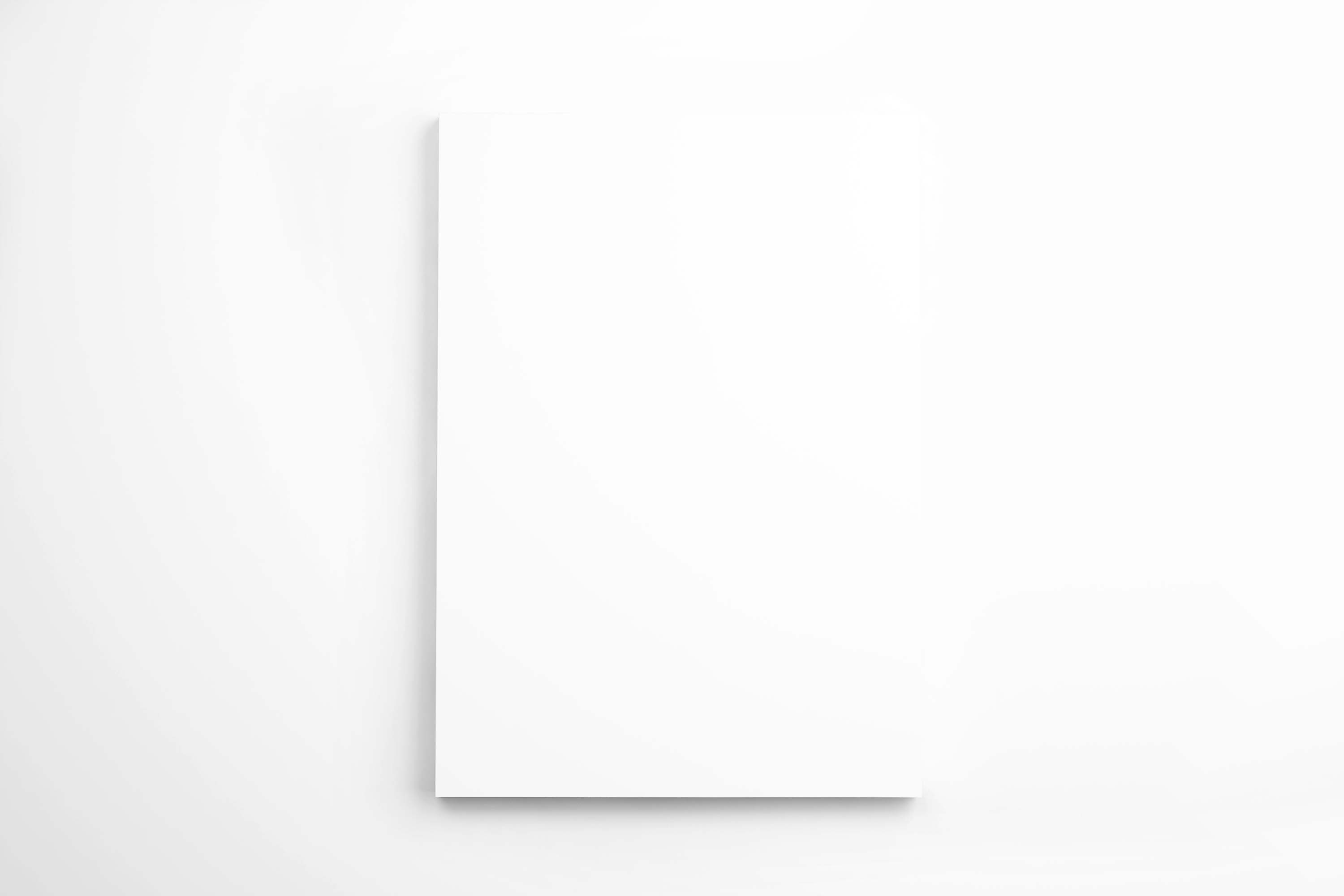 杂志封面设计psd样机