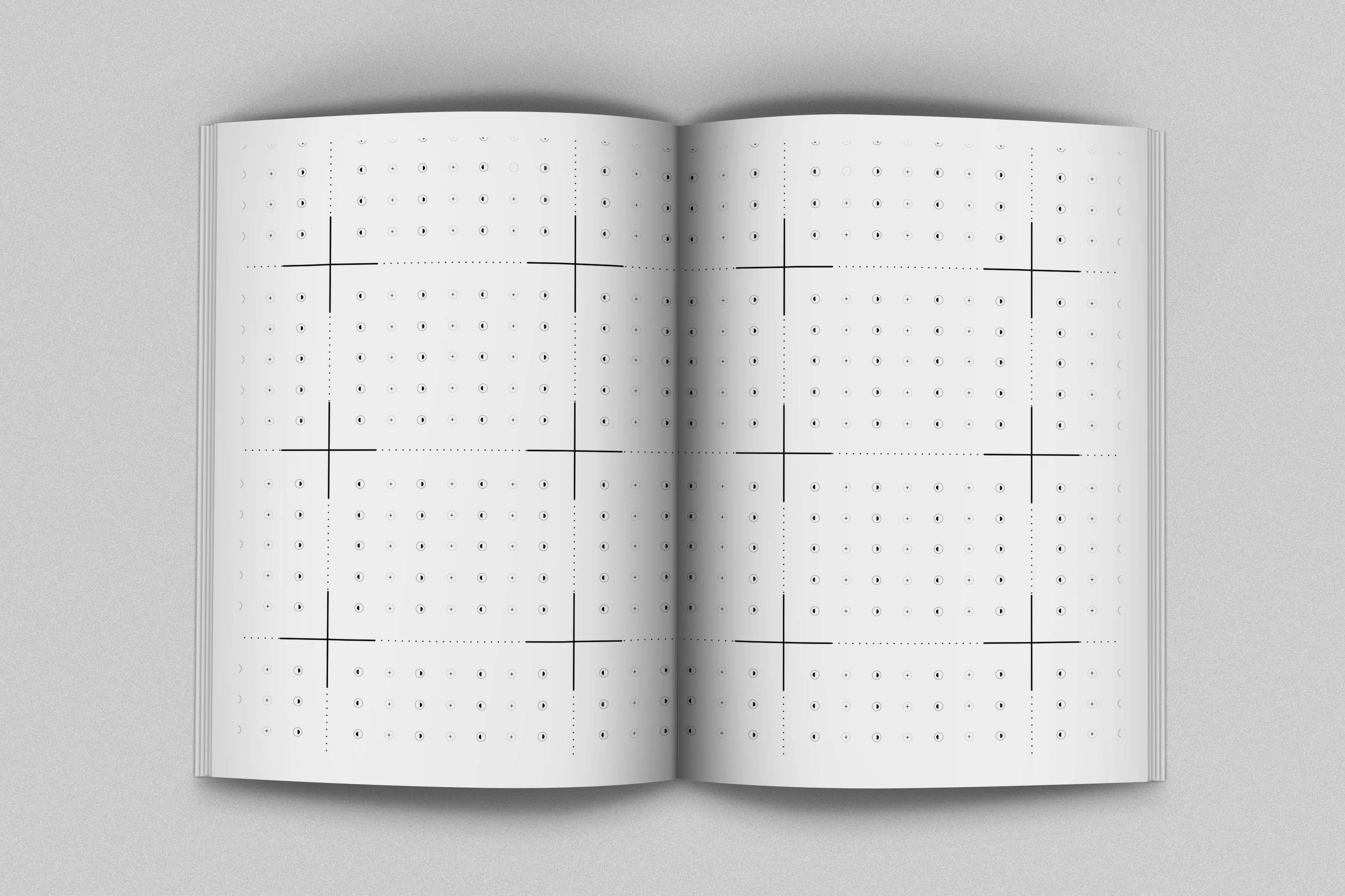 翻开的画册ps样机素材