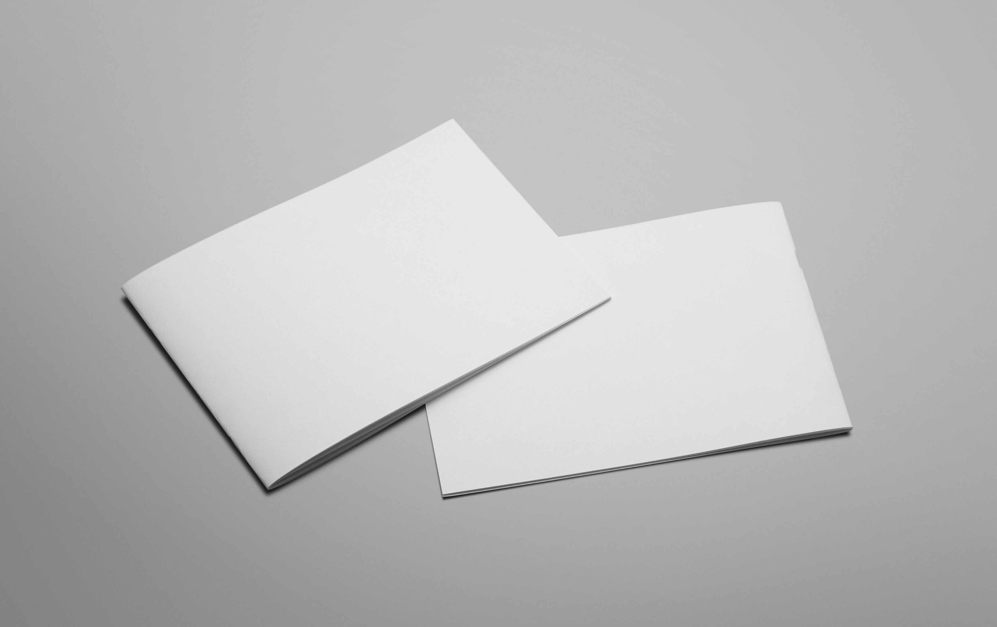 横版画册psd样机