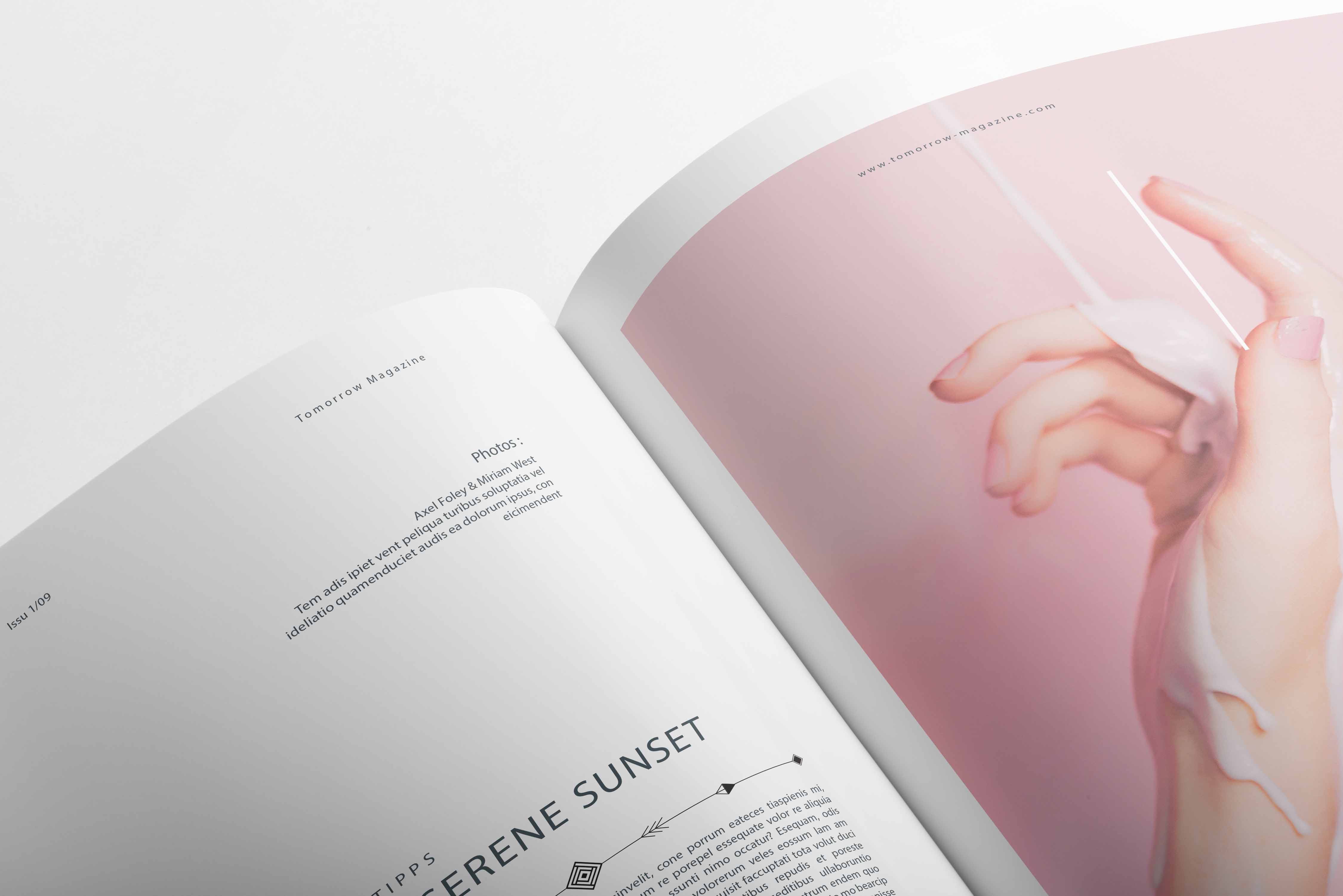 画册内页展示ps样机素材