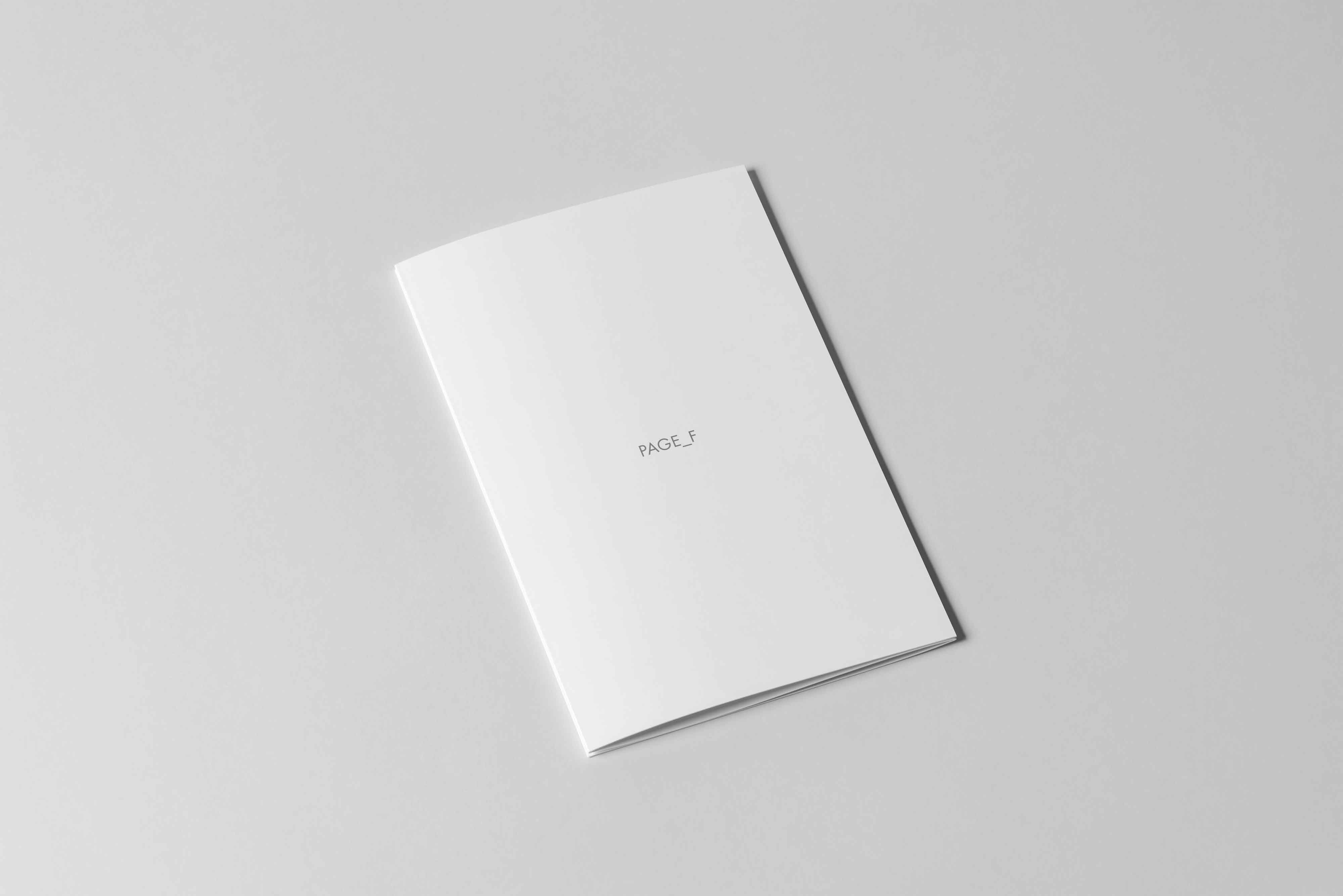 折页封面图ps样机